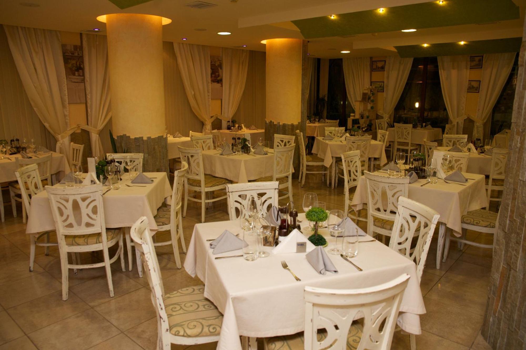 Hotel Fors Burgas Ngoại thất bức ảnh